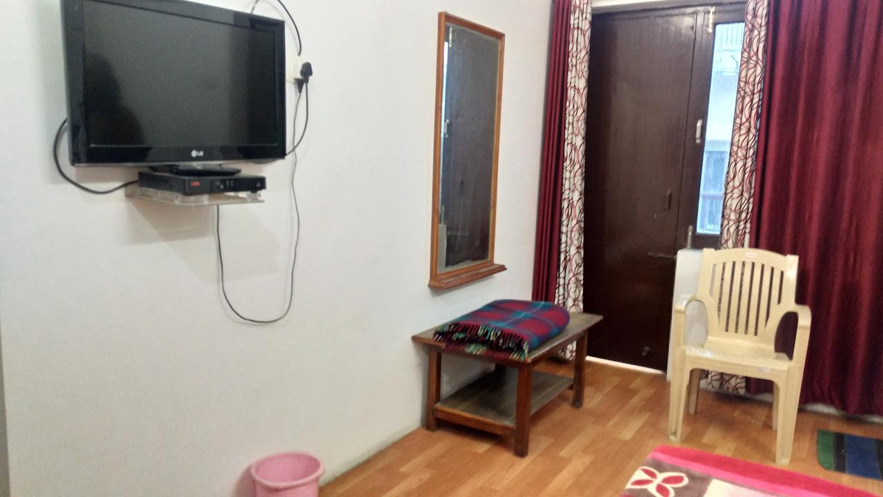 Ishan Paying Guest House 바라나시 외부 사진