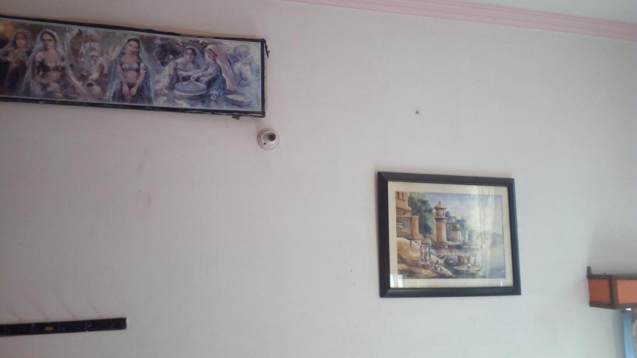 Ishan Paying Guest House 바라나시 외부 사진