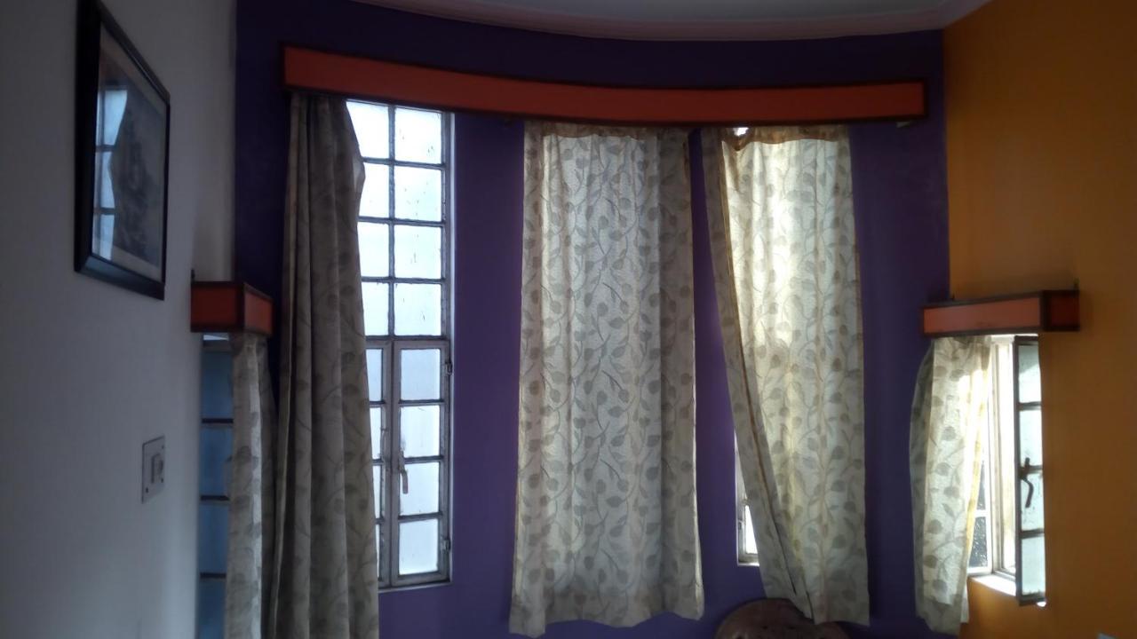 Ishan Paying Guest House 바라나시 외부 사진